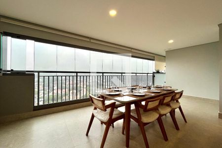 Varanda de apartamento para alugar com 3 quartos, 165m² em Jardim Prudência, São Paulo