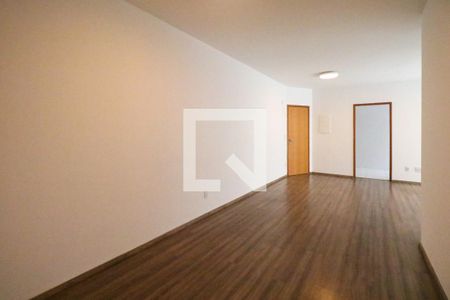 Sala de apartamento para alugar com 3 quartos, 129m² em Olímpico, São Caetano do Sul