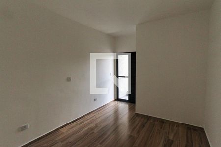 Suíte de casa para alugar com 3 quartos, 92m² em Vila Carrão, São Paulo