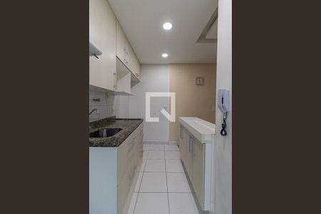 Sala e Cozinha de apartamento à venda com 2 quartos, 52m² em Chácara Cruzeiro do Sul, São Paulo