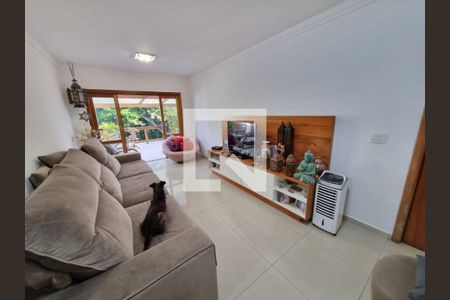 Casa à venda com 3 quartos, 180m² em Jardim Olympia, São Paulo