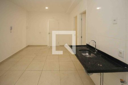 Sala/Cozinha de apartamento para alugar com 2 quartos, 39m² em Chácara Califórnia, São Paulo