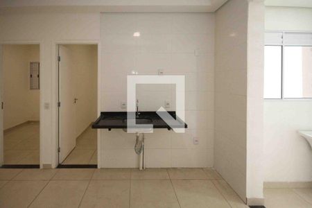 Sala/Cozinha de apartamento para alugar com 2 quartos, 39m² em Chácara Califórnia, São Paulo