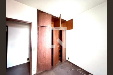 Casa à venda com 4 quartos, 317m² em Grajaú, Belo Horizonte