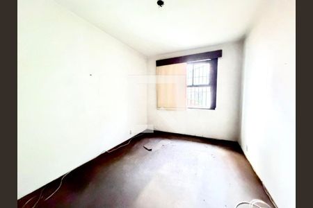 Casa à venda com 4 quartos, 317m² em Grajaú, Belo Horizonte