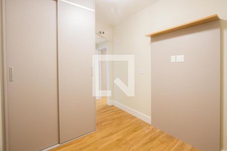 Quarto 1 de apartamento para alugar com 3 quartos, 80m² em Vila Cordeiro, São Paulo
