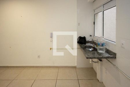 Sala e Cozinha de apartamento para alugar com 2 quartos, 42m² em Vila Alpina, São Paulo
