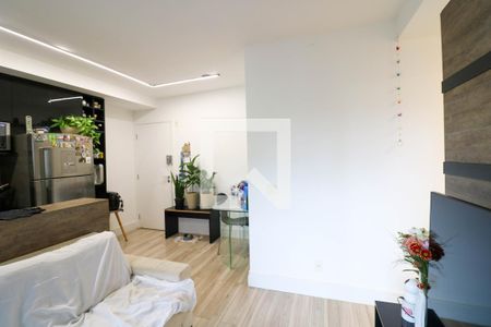 Sala / Cozinha de apartamento para alugar com 1 quarto, 39m² em Santo Amaro, São Paulo