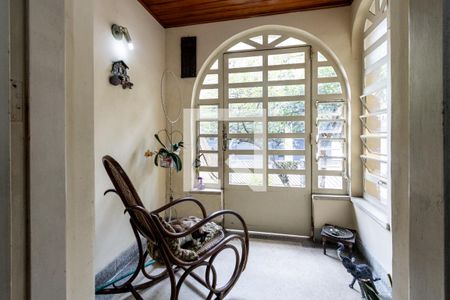 Hall de entrada de casa para alugar com 3 quartos, 180m² em Perdizes, São Paulo