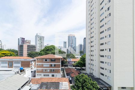 Vista de apartamento à venda com 2 quartos, 74m² em Vila Olímpia, São Paulo