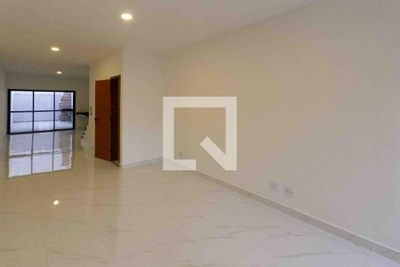 Casa para alugar com 3 quartos, 120m² em Vila Carrão, São Paulo