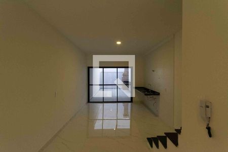 Casa para alugar com 3 quartos, 120m² em Vila Carrão, São Paulo