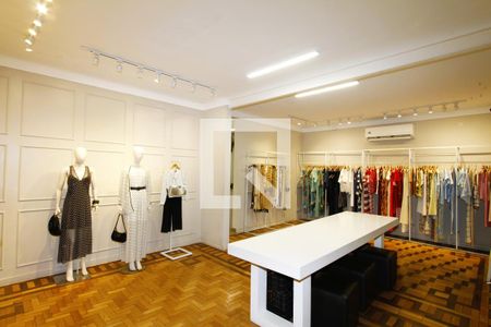 Casa para alugar com 3 quartos, 300m² em Prado, Belo Horizonte