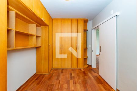 Suíte de apartamento para alugar com 2 quartos, 84m² em Estoril, Belo Horizonte