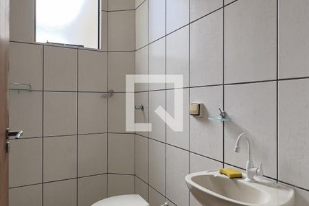 Banheiro 1 de casa para alugar com 5 quartos, 600m² em Vila das Palmeiras, Guarulhos