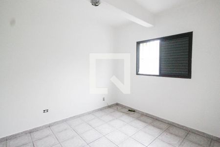 Quarto 1 de casa para alugar com 2 quartos, 55m² em Vila Mazzei, São Paulo