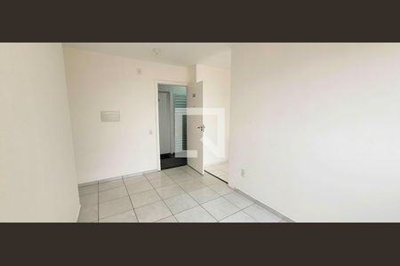 Apartamento para alugar com 2 quartos, 42m² em Jardim Lourdes, Ferraz de Vasconcelos