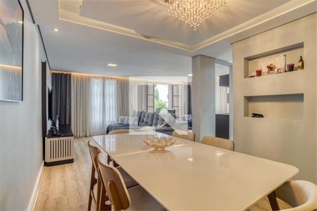 Casa à venda com 4 quartos, 275m² em Chácara Flora, São Paulo