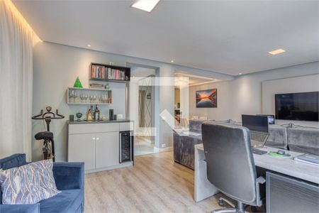 Casa à venda com 4 quartos, 275m² em Chácara Flora, São Paulo