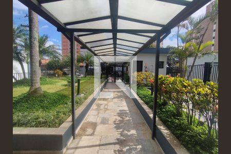 Entrada  de apartamento à venda com 2 quartos, 59m² em Vila Moinho Velho, São Paulo