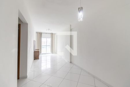 Sala de apartamento para alugar com 2 quartos, 100m² em Nova Mirim, Praia Grande