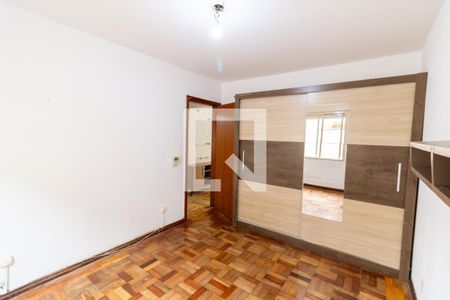 Quarto 1 de apartamento à venda com 2 quartos, 55m² em Jardim Botânico, Porto Alegre