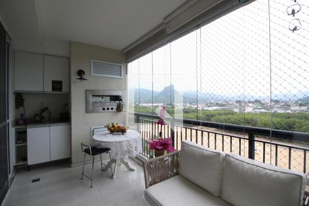 Varanda de apartamento à venda com 4 quartos, 166m² em Barra Olímpica, Rio de Janeiro