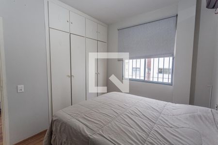 Suíte de apartamento para alugar com 3 quartos, 100m² em Santo Antônio, Belo Horizonte