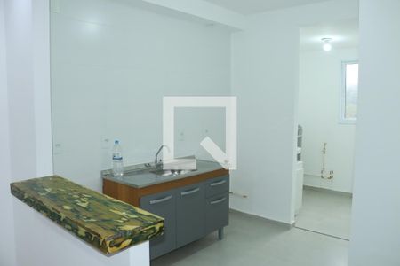 Sala/Cozinha de apartamento para alugar com 2 quartos, 52m² em Jardim de Lourdes, Embu das Artes