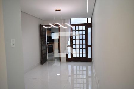 Sala de Jantar de casa para alugar com 3 quartos, 242m² em Planalto Paulista, São Paulo