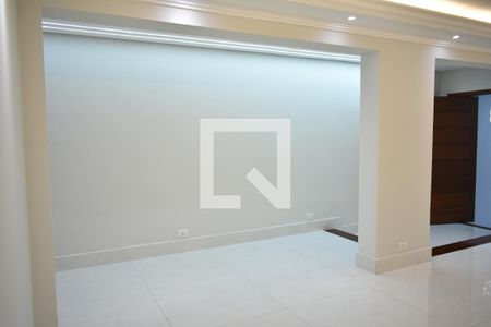 Sala de casa para alugar com 3 quartos, 242m² em Planalto Paulista, São Paulo