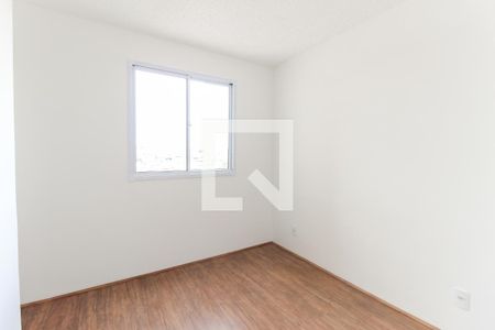 Quarto 1 de apartamento para alugar com 2 quartos, 37m² em Vila Carmosina, São Paulo