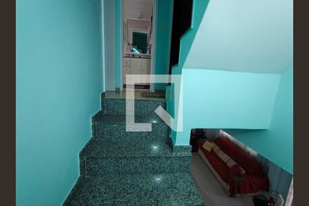 Escada  de casa de condomínio para alugar com 3 quartos, 96m² em Pechincha, Rio de Janeiro