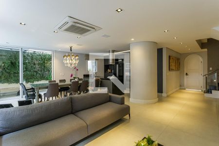 Sala de casa de condomínio à venda com 3 quartos, 300m² em Indianópolis, São Paulo