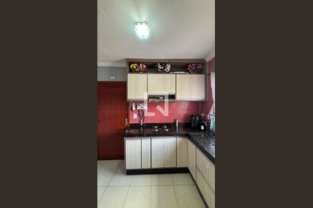 Sala - Cozinha de apartamento à venda com 2 quartos, 76m² em Jardim Marek, Santo André
