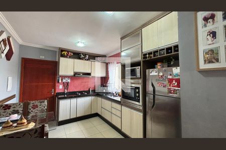 Sala - Cozinha de apartamento à venda com 2 quartos, 76m² em Jardim Marek, Santo André