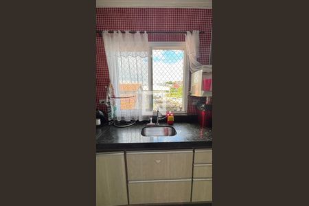 Sala - Cozinha de apartamento à venda com 2 quartos, 76m² em Jardim Marek, Santo André