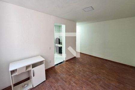 Sala de apartamento para alugar com 2 quartos, 55m² em Santa Rosa, Niterói