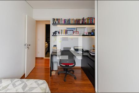 Quarto 1 de apartamento à venda com 3 quartos, 110m² em Belvedere, Belo Horizonte