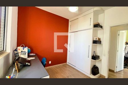 Apartamento à venda com 3 quartos, 100m² em Grajaú, Belo Horizonte