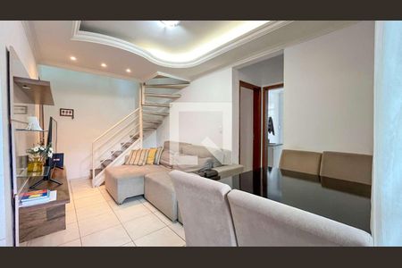 Apartamento à venda com 4 quartos, 83m² em Carlos Prates, Belo Horizonte