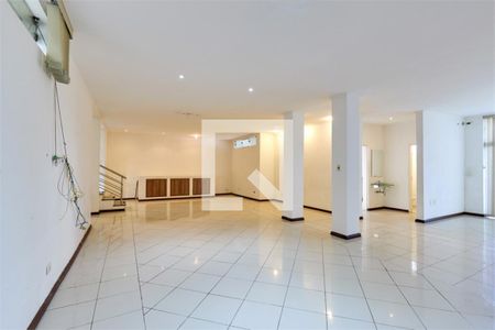 Casa à venda com 4 quartos, 350m² em Jardim Petropolis, São Paulo