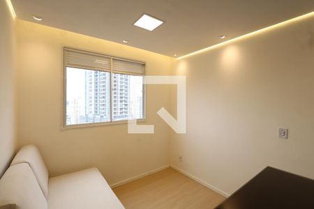 Sala de apartamento para alugar com 2 quartos, 35m² em Chácara Seis de Outubro, São Paulo