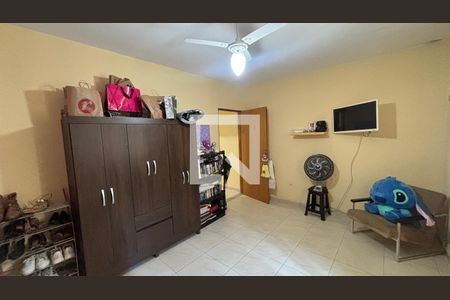 Quarto 1 de casa à venda com 2 quartos, 173m² em Jardim Monte Libano, Santo André