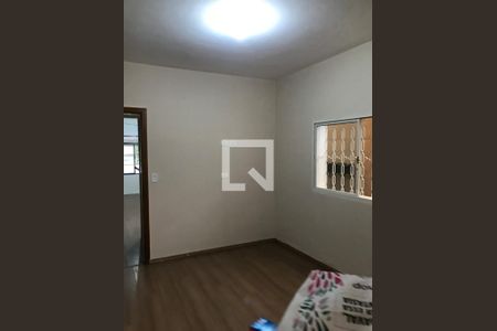 Quarto de casa para alugar com 4 quartos, 135m² em Jardim Vazani, São Paulo