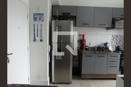 Sala - Cozinha de kitnet/studio à venda com 1 quarto, 30m² em Km 18, Osasco