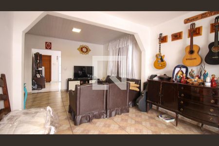 Sala 2 de casa à venda com 5 quartos, 250m² em Sítio Pinheirinho, São Paulo