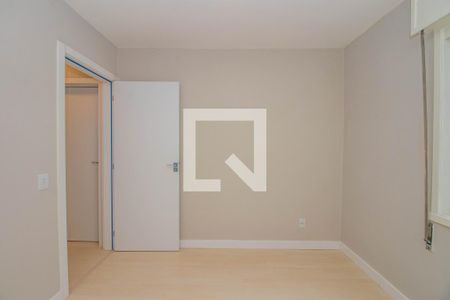 Quarto 1 de apartamento à venda com 2 quartos, 56m² em Bom Fim, Porto Alegre