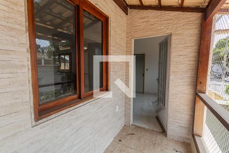 Varanda da Sala de casa para alugar com 2 quartos, 90m² em Santa Tereza, Belo Horizonte