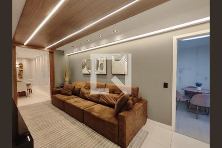 Sala de estar de apartamento para alugar com 4 quartos, 206m² em Barra da Tijuca, Rio de Janeiro